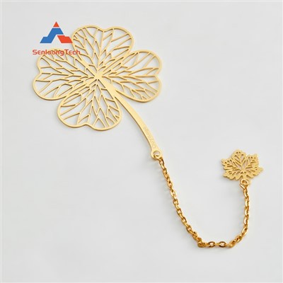 Augaliniai išgraviruoti metaliniai papuošalai